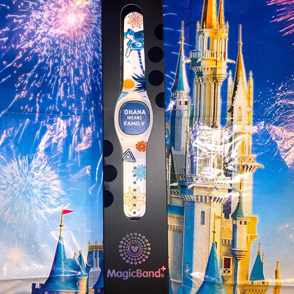Stitch ''Ohana Means Family'' MagicBand+ Unlinked
